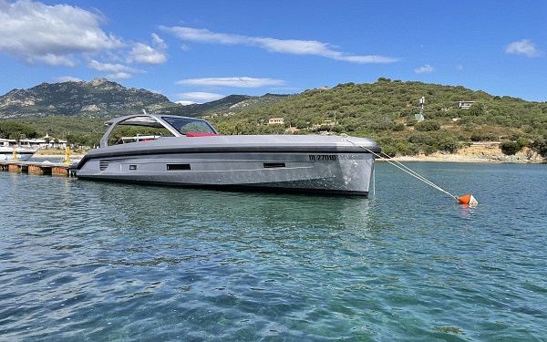 Аренда Luxury Tender APEX YACHTS Wasabi 60 на Сардинии